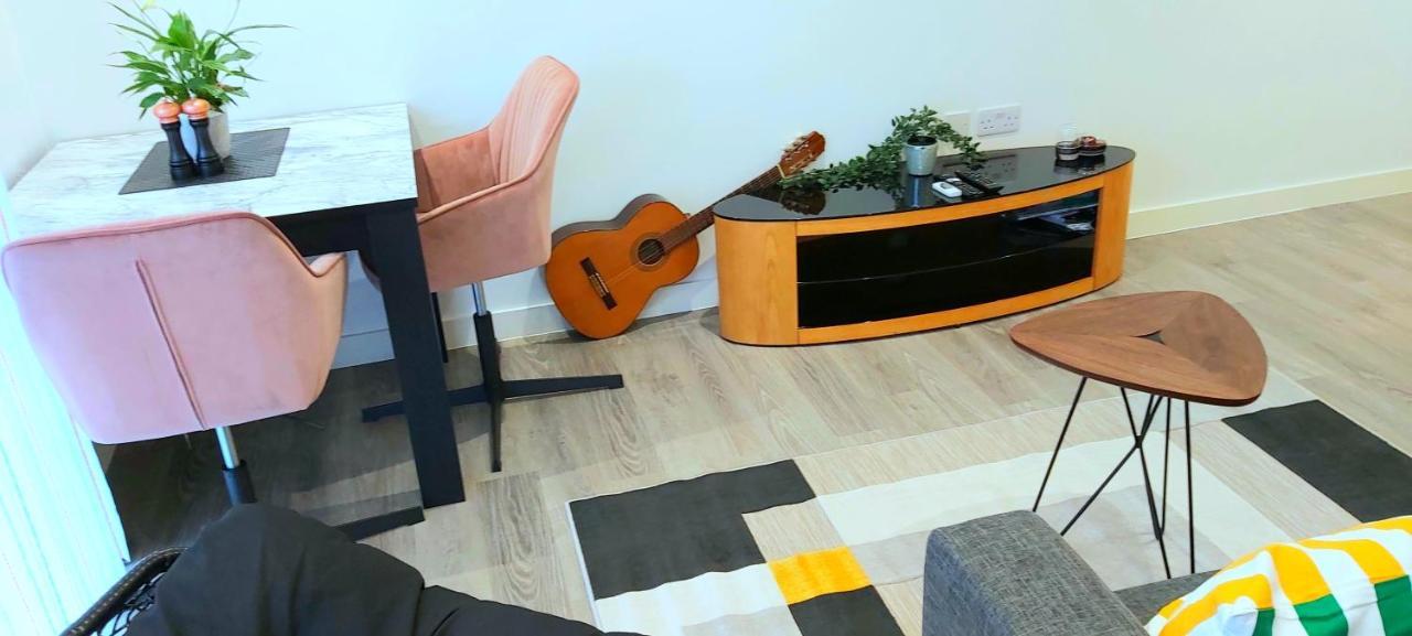 Lovely Studio Apartment Sheffield City Centre - Netflix, Wifi, Digital Tv المظهر الخارجي الصورة