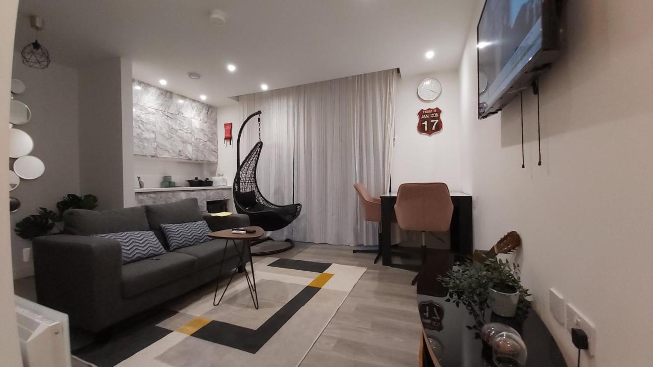 Lovely Studio Apartment Sheffield City Centre - Netflix, Wifi, Digital Tv المظهر الخارجي الصورة