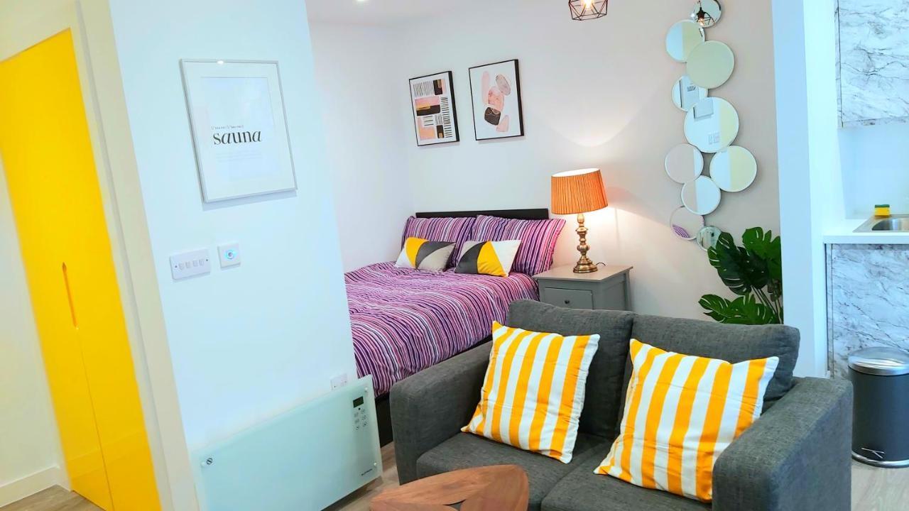 Lovely Studio Apartment Sheffield City Centre - Netflix, Wifi, Digital Tv المظهر الخارجي الصورة